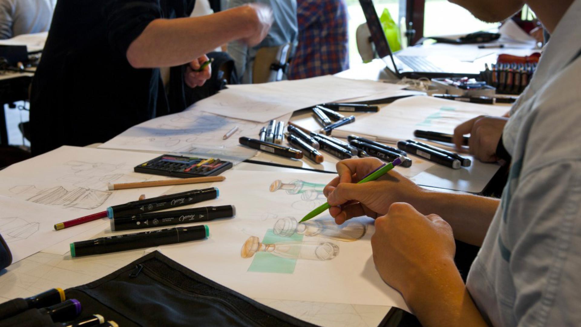 étudiants à l'école de design via parcoursup